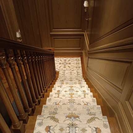 Лестница в частном доме в Московской области